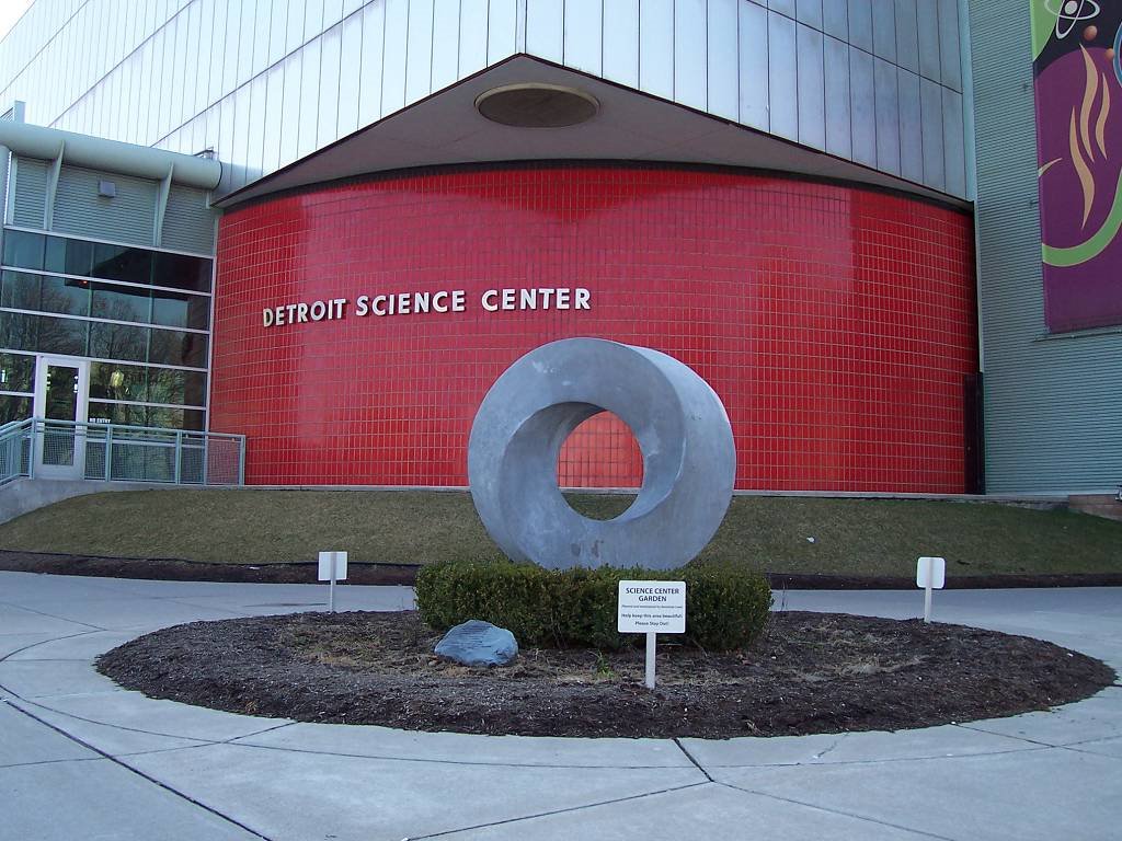 Detroit Science Center by Lazybeam