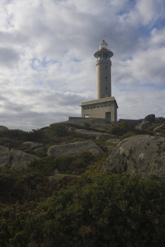 Faro de Punta Nariga (2/2) by davizin