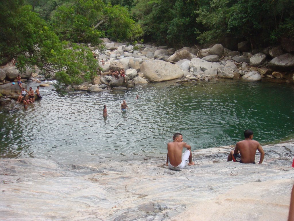 Cachoeira Paraiso III by Wesler Romão