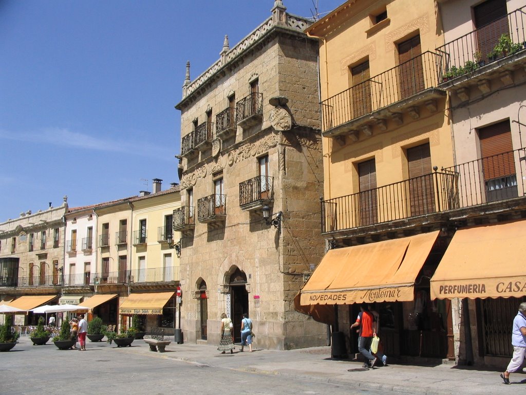 Sul - Plaza Mayor - Ciudad Rodrigo by Santi UL