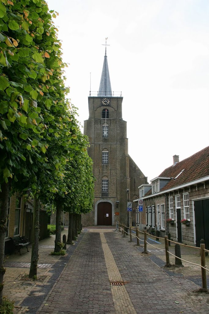 Numansdorp - Torenstraat 18 : Nederlands Hervormde kerk by Scholte