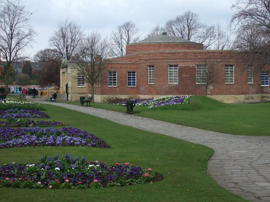 Worksop Library & Memorial Gardens by janetmw