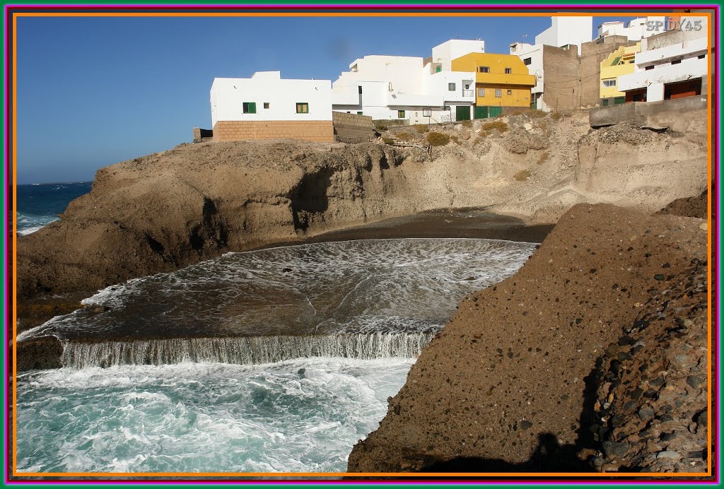 LA CALETA by TENERIFE SENDEROS