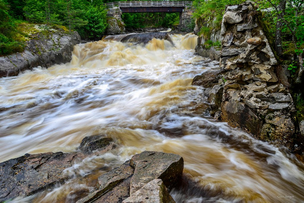 Hørtefoss, Sauherad, Telemark, Norge by GuoJunjun