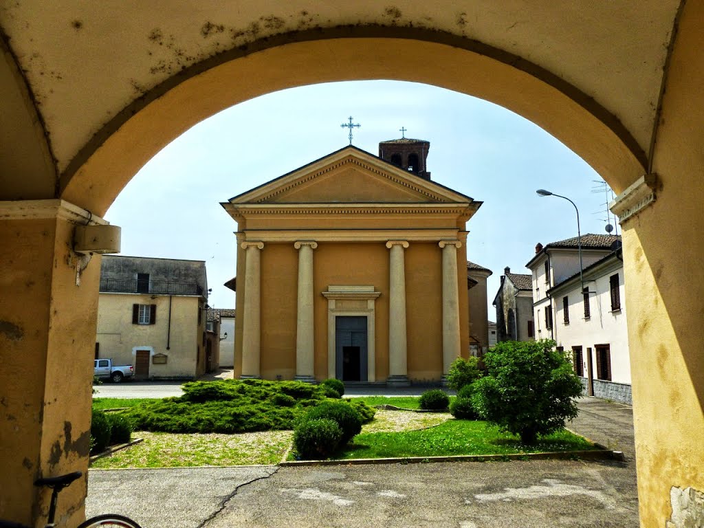 Sartirana: Chiesa di S. Maria Assunta (sec. XV) by antonio.aina