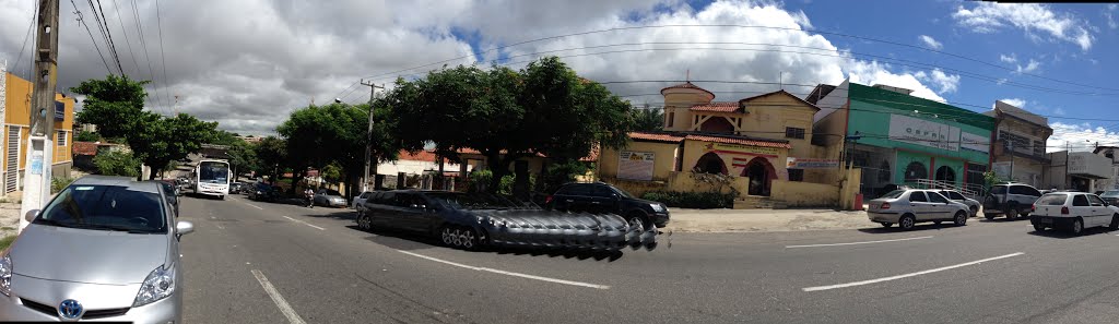 Av Rio Branco cidade alta Natal RN em dia de manifestação - 28/06/2013. Panorâmica com efeito. by Dedé de Zé Luca