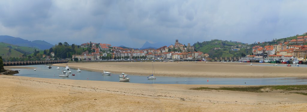 Panorámica San vicente de la Barquera by alex hick