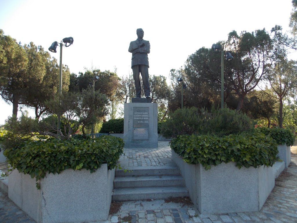 Estatua de ex- presidente de Mexico , Madrid. ( Estepa32). by Estepa32