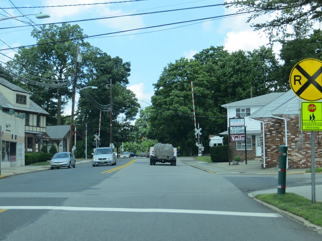 Maywood Avenue RR Xing by Adam Elmquist