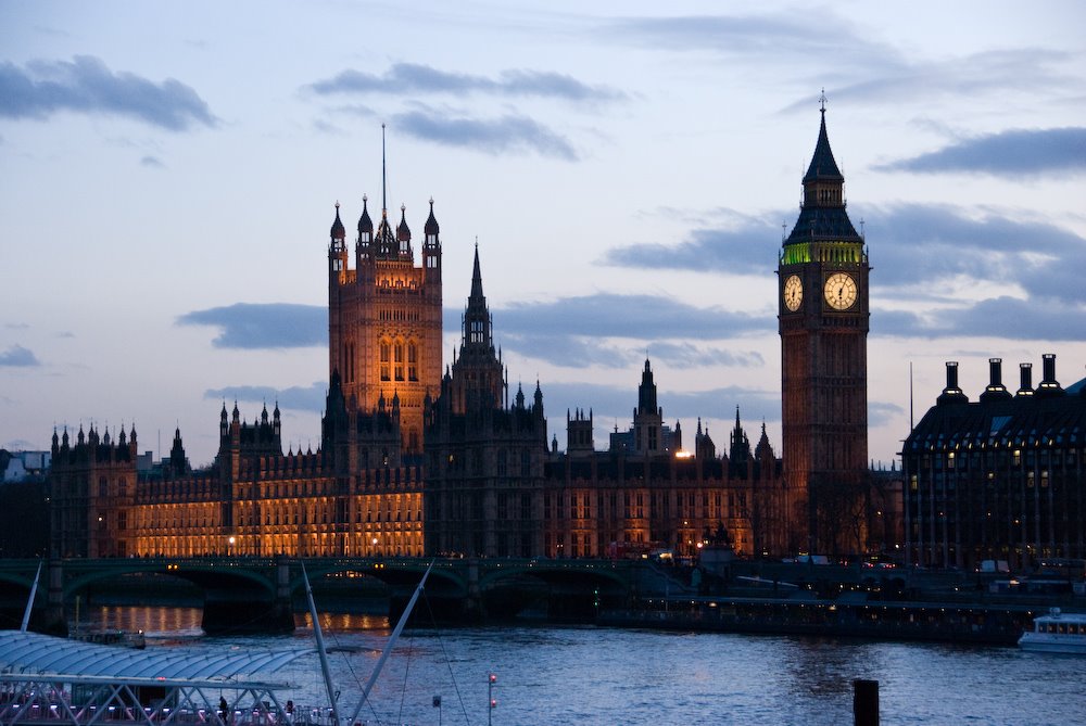 Westminster & big ben by Matthew Ahrens