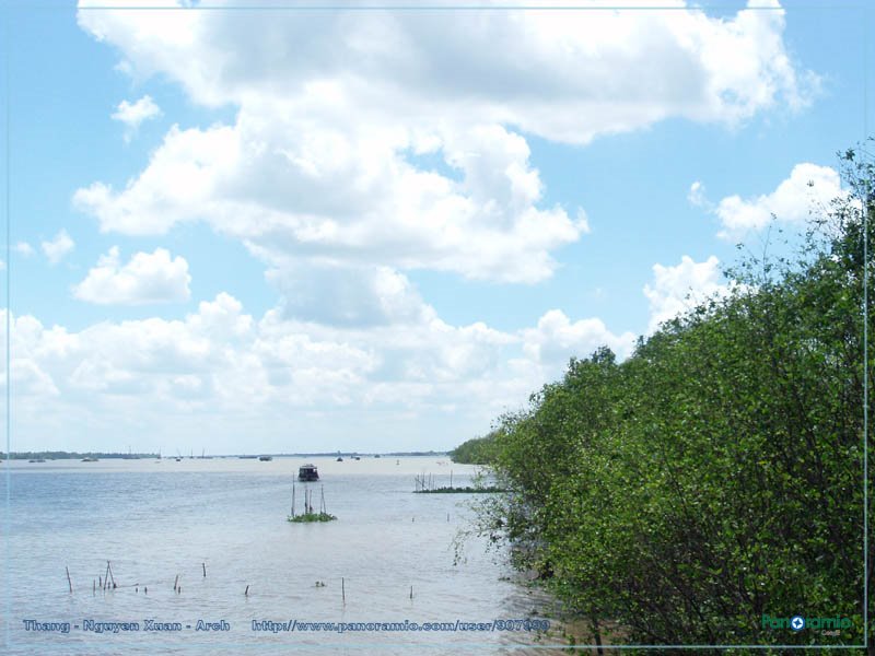 Sông - Tiền - River by Vietnam - Paracels