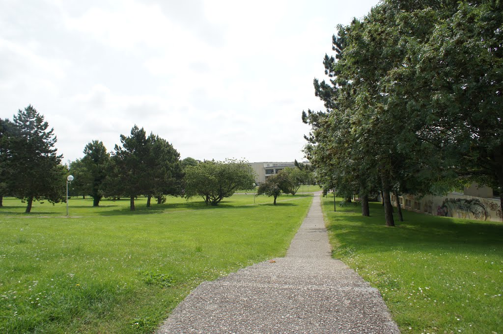 Universite de Caen, Frankrig, 27. june 2013 by papkassen