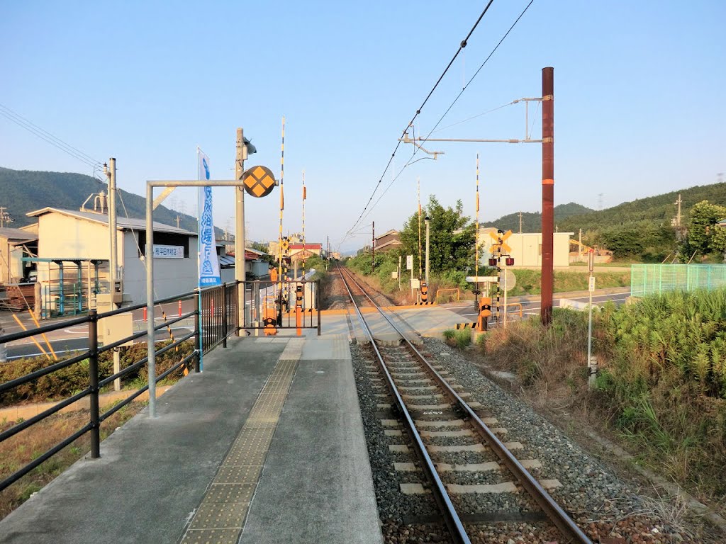 若狭和田駅 ホーム東端 by クハ４１９－５