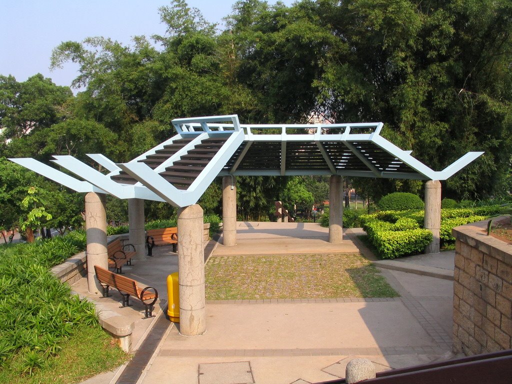 元朗公園 涼亭 A Garden Pavilion at Yuen Long Park by Baycrest