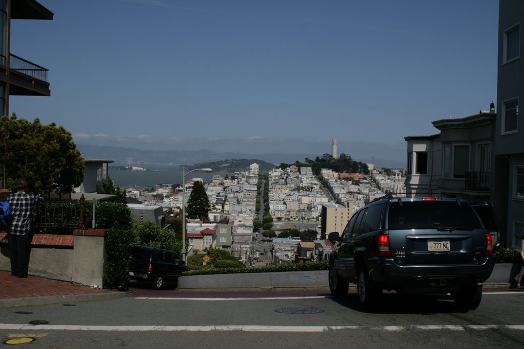 Lombard Street by Carola Prigge