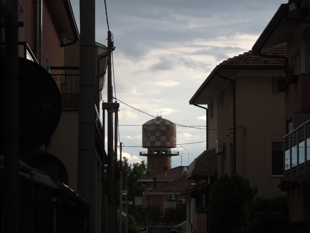 RIMINI.miramare .la torre by Egidio Moretton