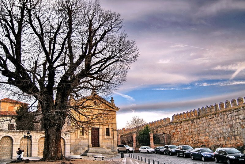 Ávila‎, Ávila, Spain by Edgar Barany