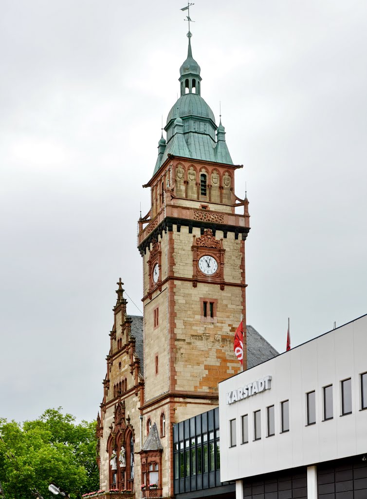 Rathaus Rheydt, Mönchengladbach,Deutschland by Norbert Kurpiers