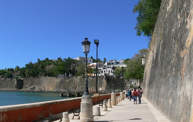 La Princesa Promenade, Old San Juan, Puerto Rico by jiangliu