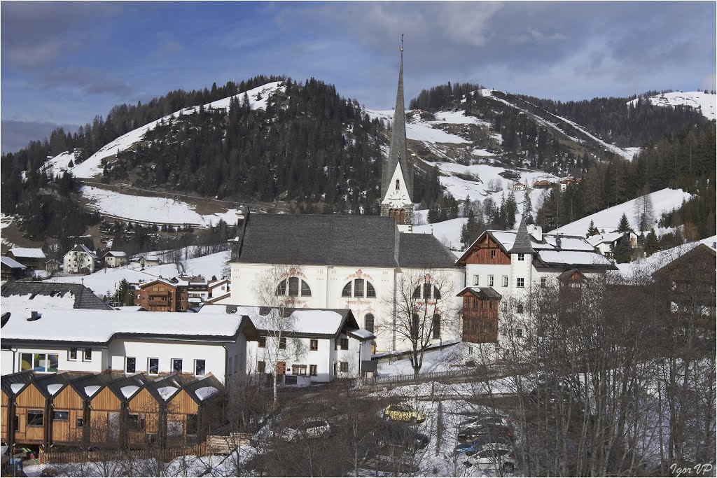 Pedraches, Sud Tirol, Italy by Igor_VP