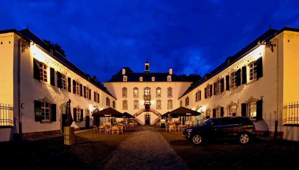 Kasteel Vaalsbroek ●(165°-300°) by © Roland