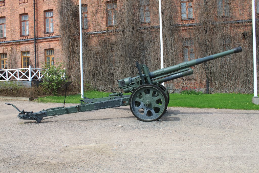 105 K/34, The 10.5 cm kanon m/34, manufactured by Bofors by Jorma Hokkanen