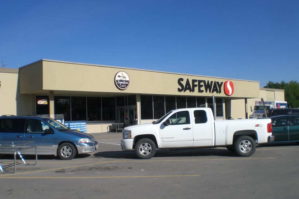 Safeway, Alliance, NE by AGW