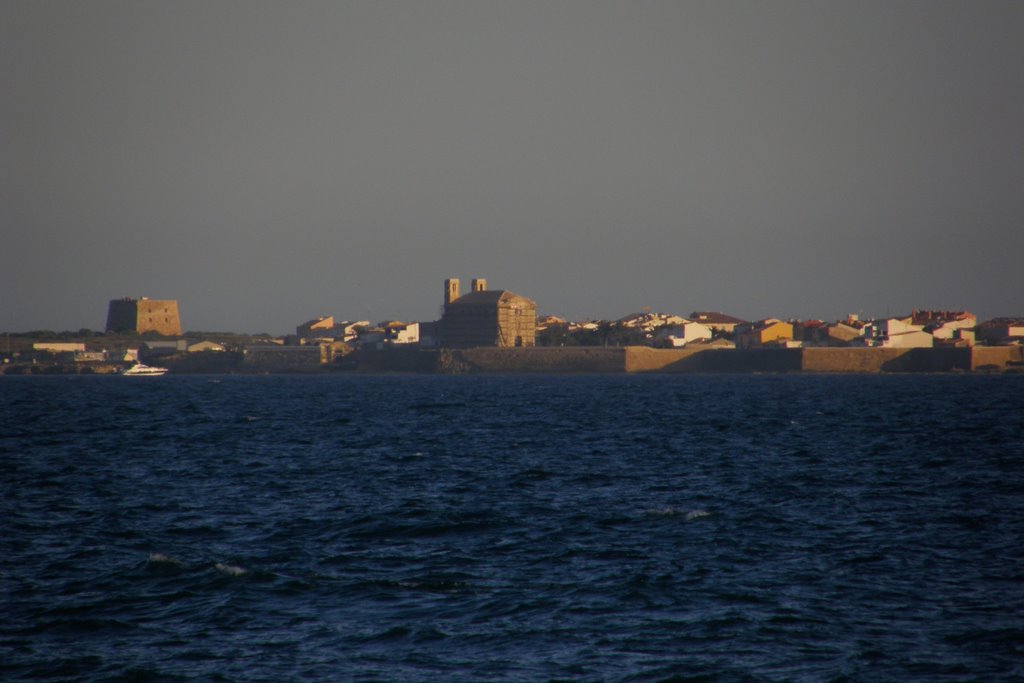 Isla de Tabarca desde Santa Pola by juan jose nicolas