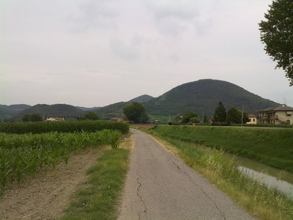 Monte Cinto da via Canaletto by Lucandrea