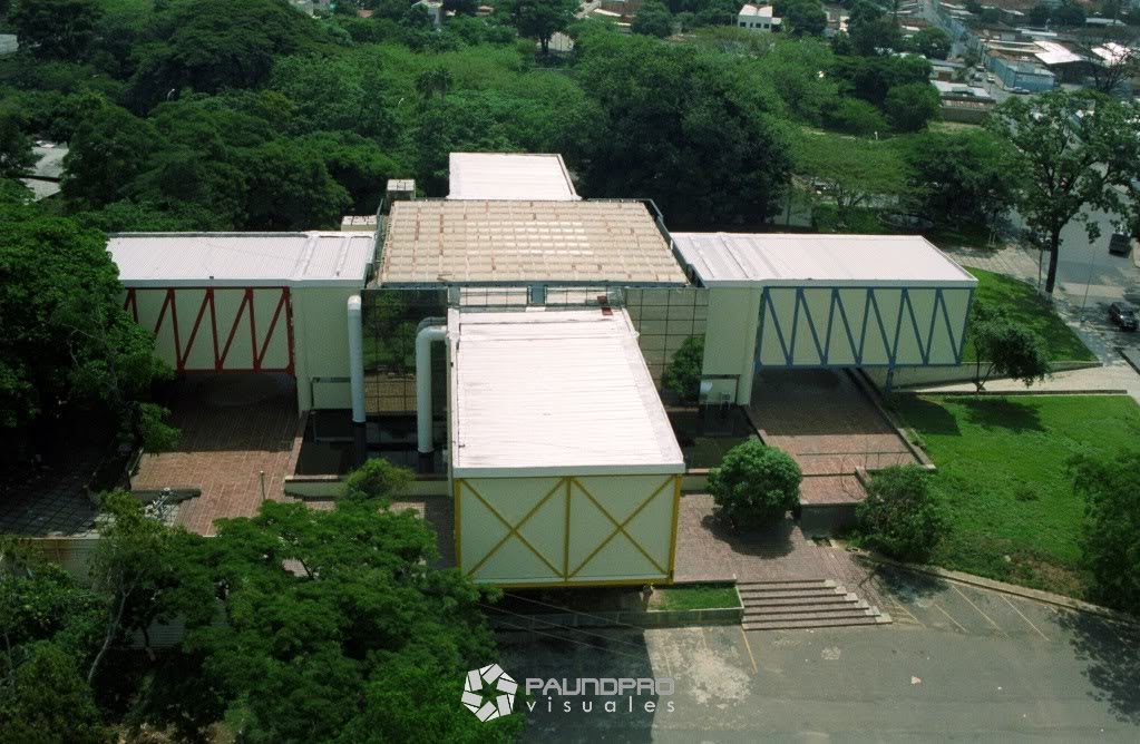 Museo del Arte, Valencia, Carabobo, Ave. Paseo Cabriales by paundpro