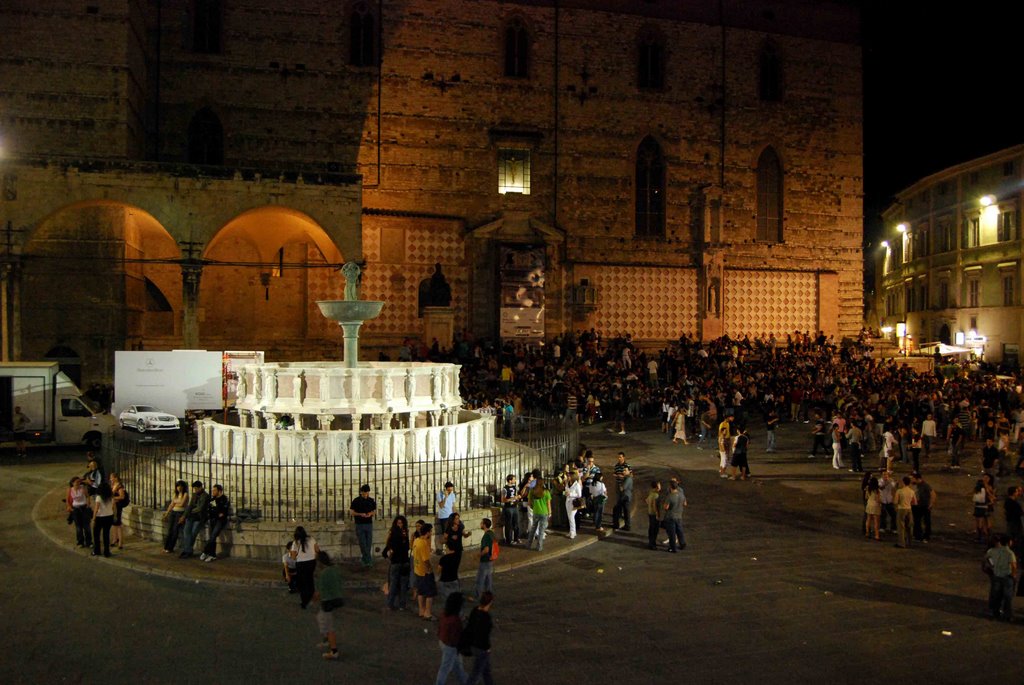 Perugia by night 2 by luca_guitar