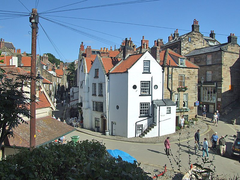 Robin Hood's Bay by andyhz1