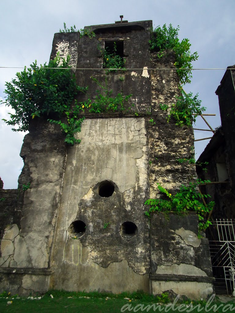 Belfry of St. Ignatius of Loyola Parish Church by arnel.antonio