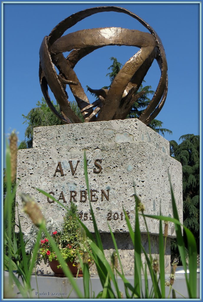 Monumento avis di Garbagnate by Paolo Lazzarini