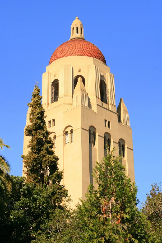 Hoover Tower by stett3