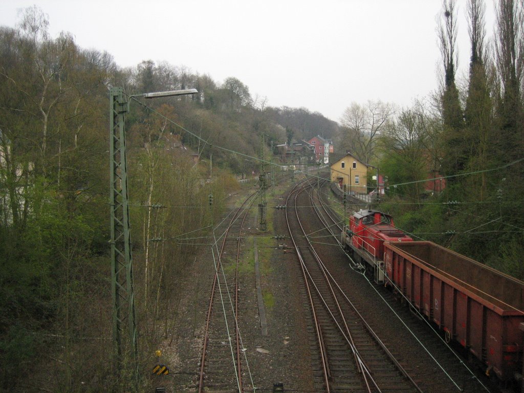 Bahnhof Dahlhausen, Richtung Osten by michaelXXLF