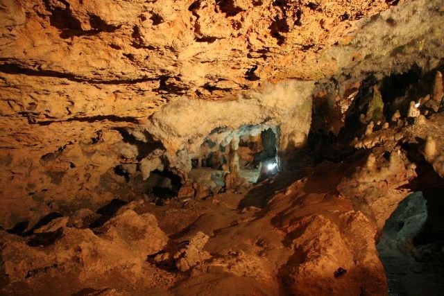 Cave close to Matanzas by Gábor Ligeti