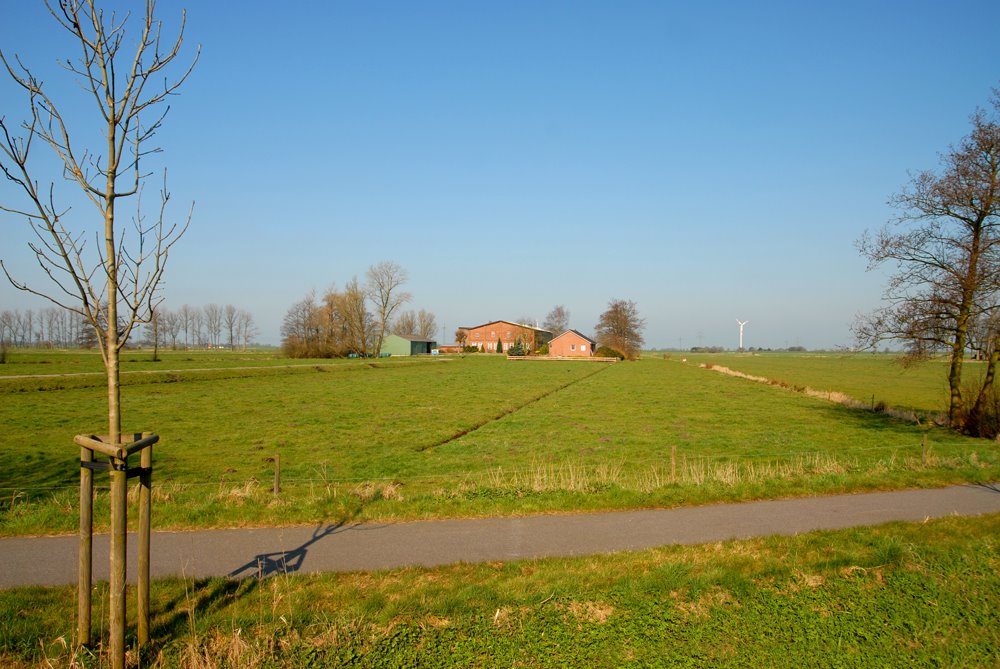 Der Bauernhof Kurzenmoor 10, Gemeinde Seester by Juliane Herrmann