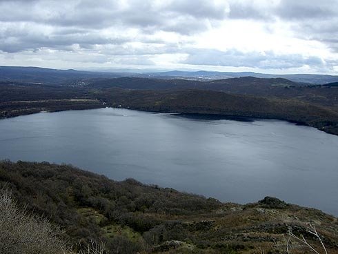 Lago de Sanabria by www.rutasporalcazar.…