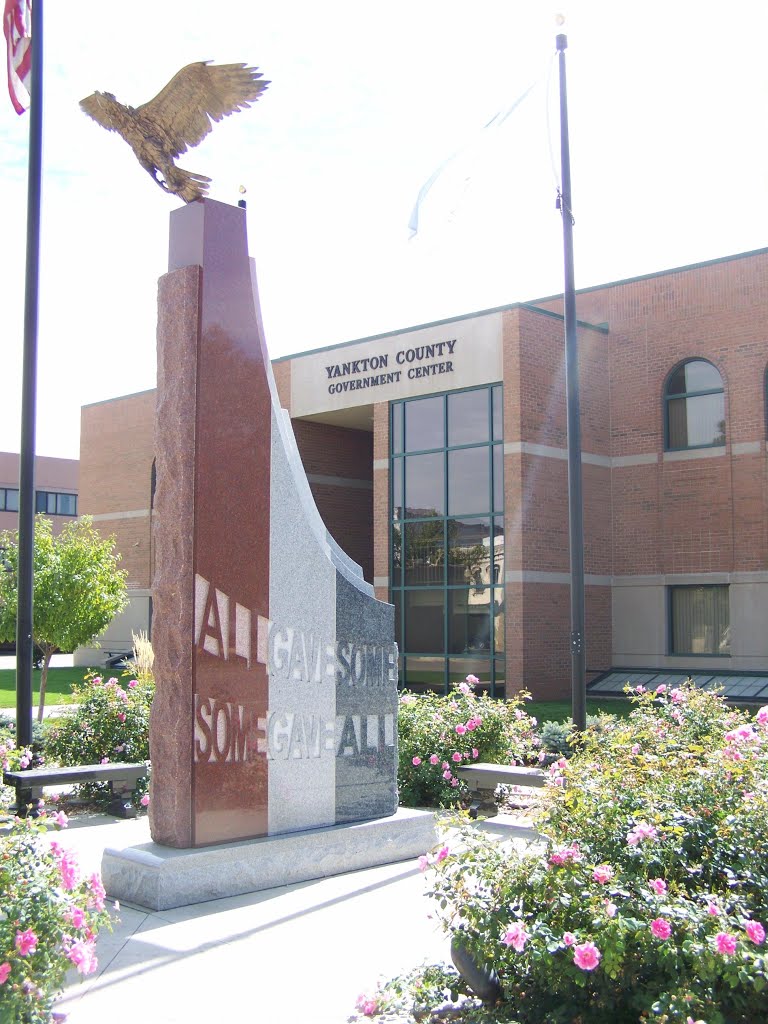 Yankton County Government Center- Yankton SD by kevystew