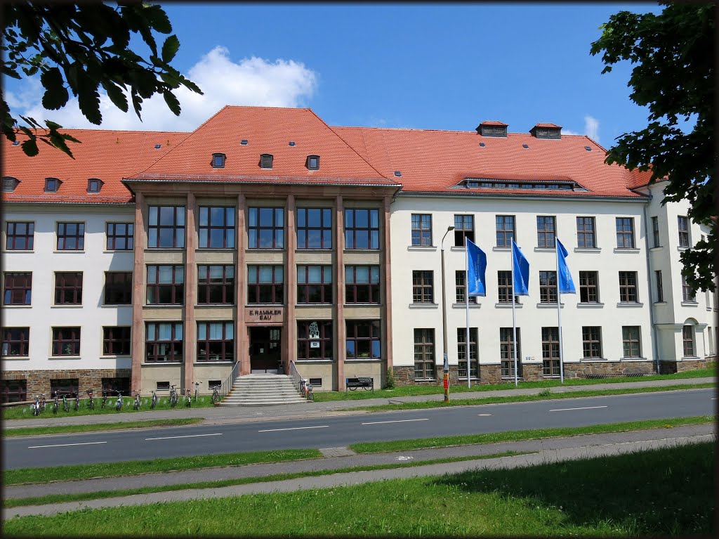 Bergakademie Freiberg - Erich Rammler Bau - Freiberg - 020713 by karovien