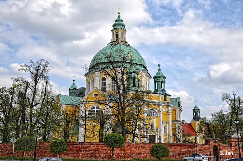 Bazylika – Sanktuarium Świętogórskiej Róży Duchownej – na Świętej Górze (Głogówko k/Gostynia) by BernardJ47