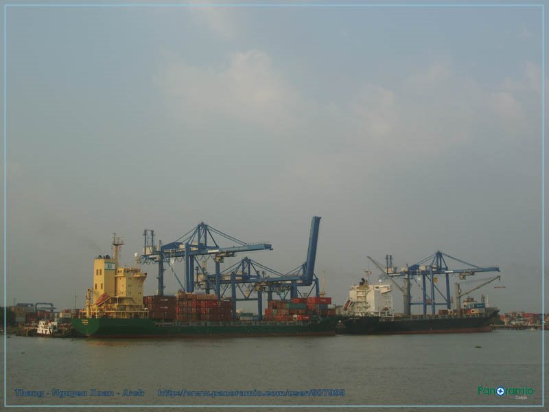 Cảng - Cát Lái - Port by Vietnam - Paracels