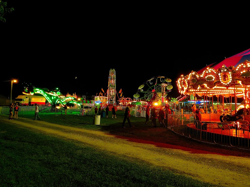 Lodi Ag. Fair Midway by Corey Coyle