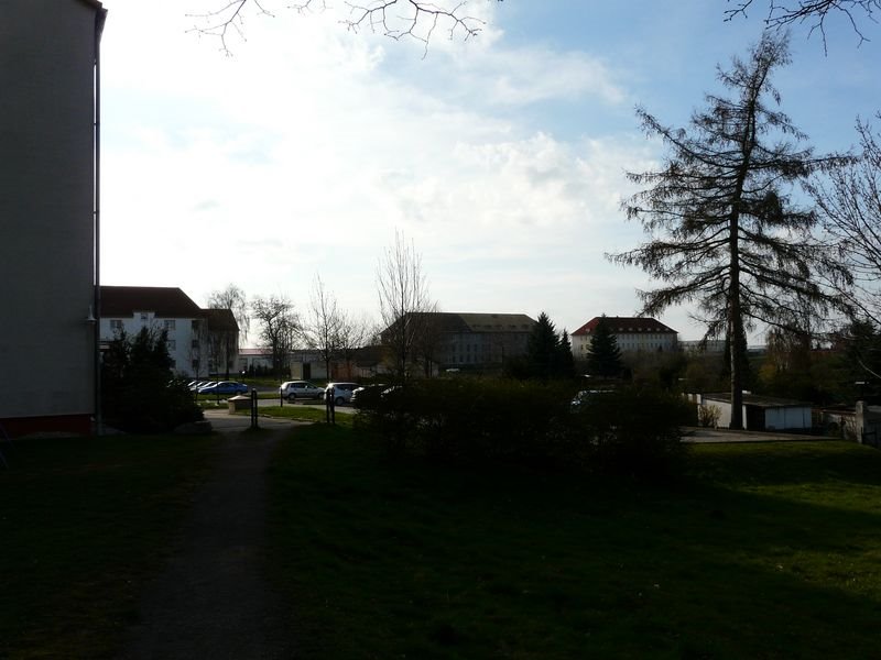 Leisnig, Blick zur Gewerbegebiet -Kaserne by Walter Stuber