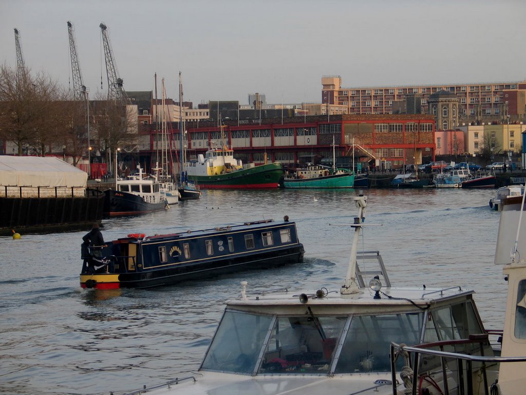 The old Industrial Museum, seen from Wapping Wharf, Bristol by royalalbert13