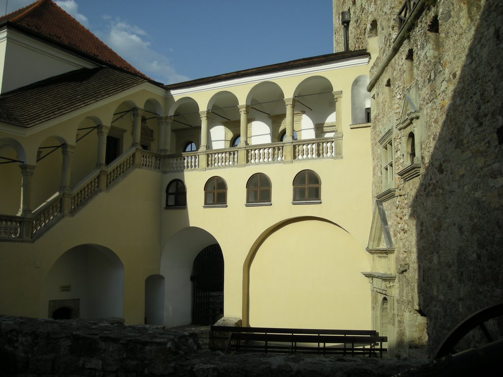 Sárospatak-castle / Burg von Sárospatak 07 by F.Schäfer