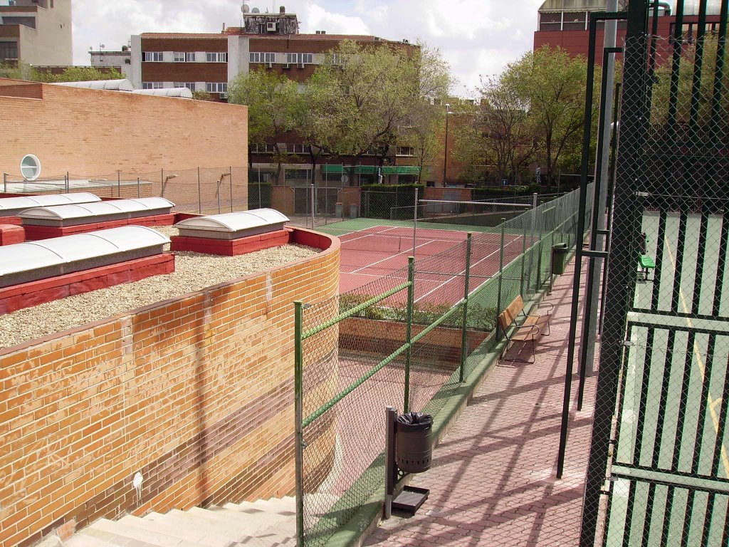 Cdad. Jardín, Madrid, Spain by Ricardo Ricote Rodrí…