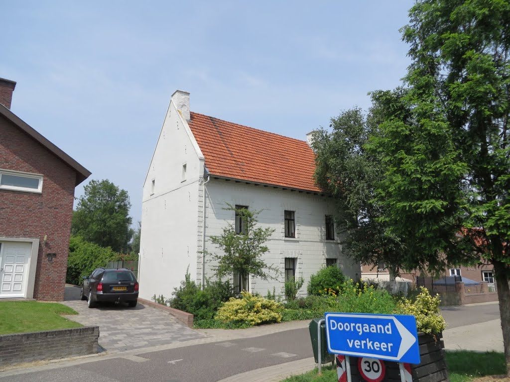 NL - Stein - Brugstraat by Danny Danckaert