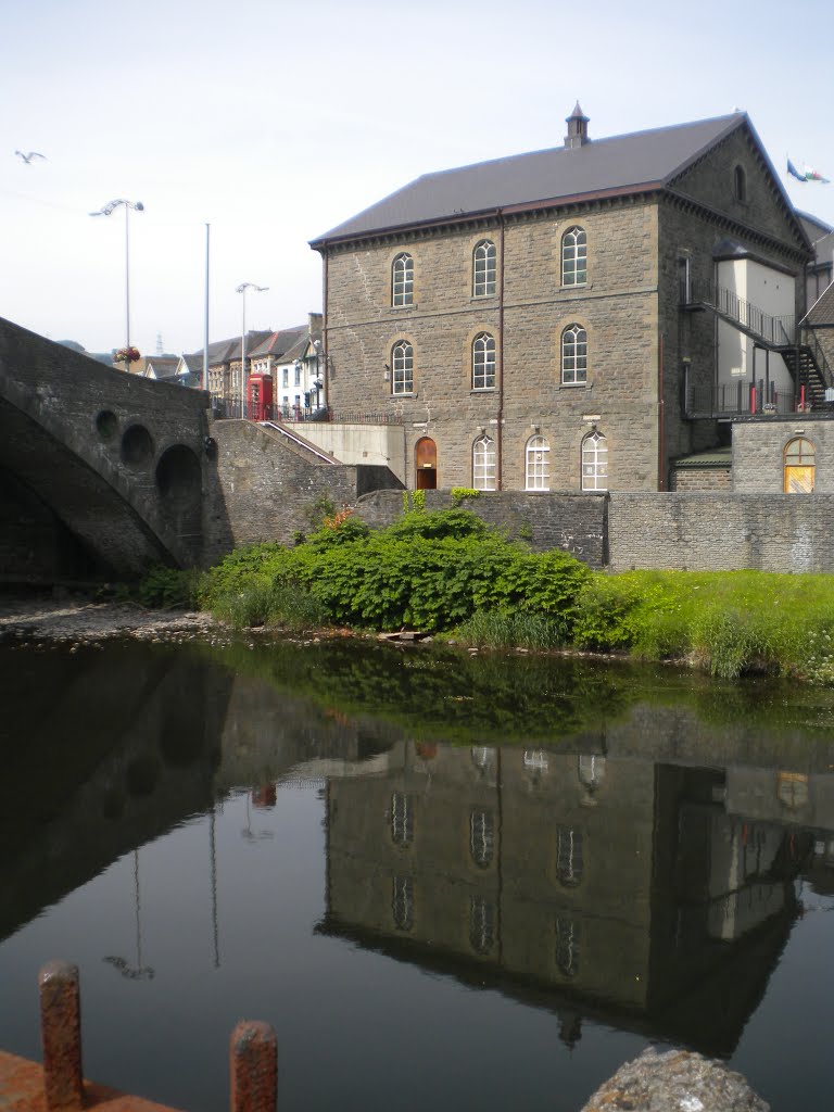 Pontypridd by David Owen